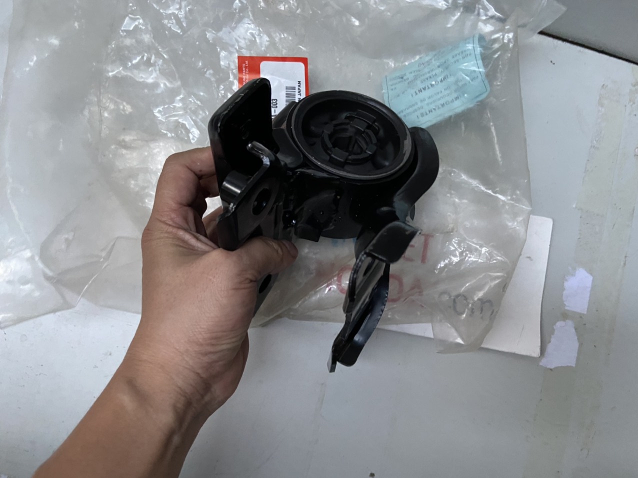 Cao su Càng A xe Honda CRV 2009-2011